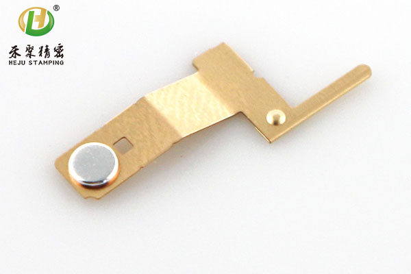 繼電器五金件 繼電器五金件